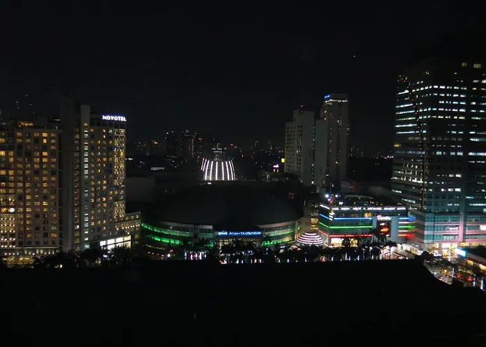 Araneta City Cubao , Manhattan Plaza Corner Unit With Amazing View From The 19Th Floor