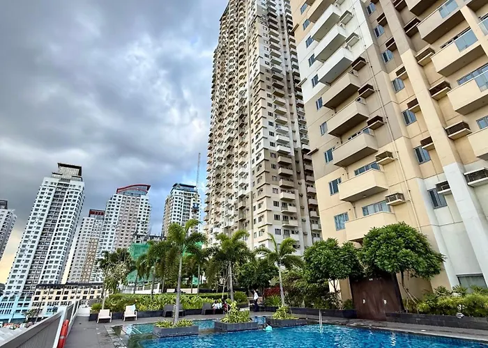 Manhattan Plaza Tower 1